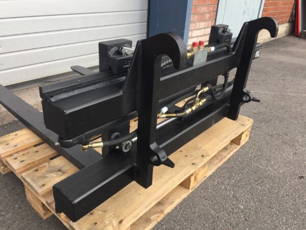 Hydrauliskt gaffelställ med spridning 2.5 Ton - Bild 4